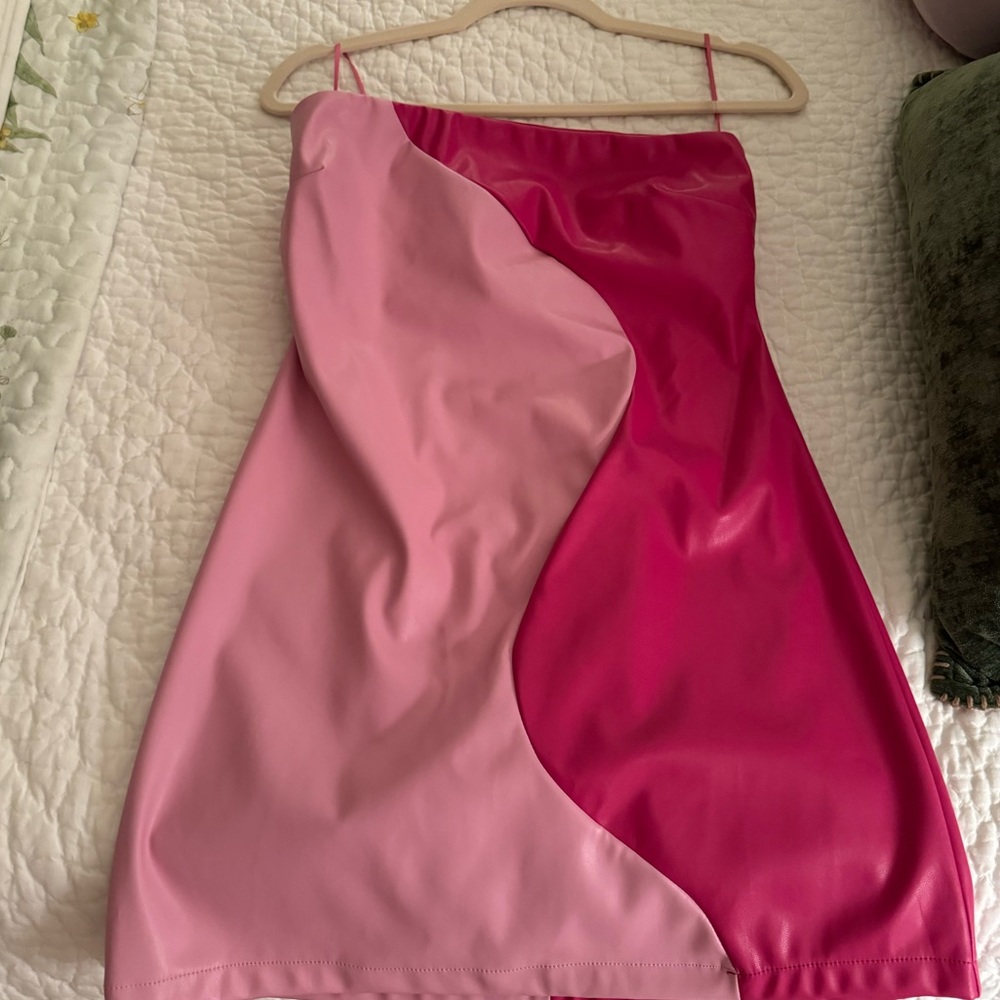 Lelis strawberry yogurt tube dress